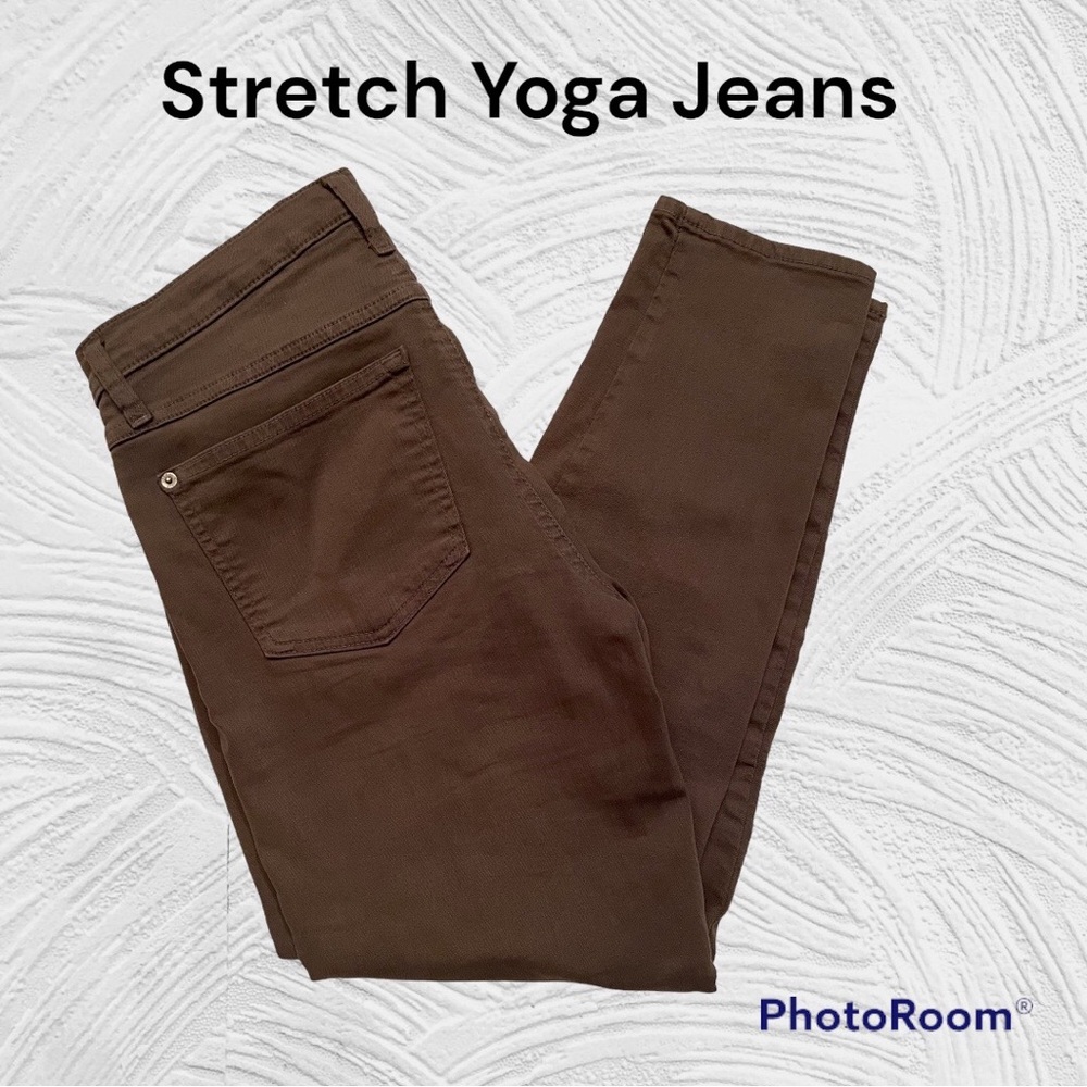 Yoga jeans size 30 stretchy lighter weight yummy colour